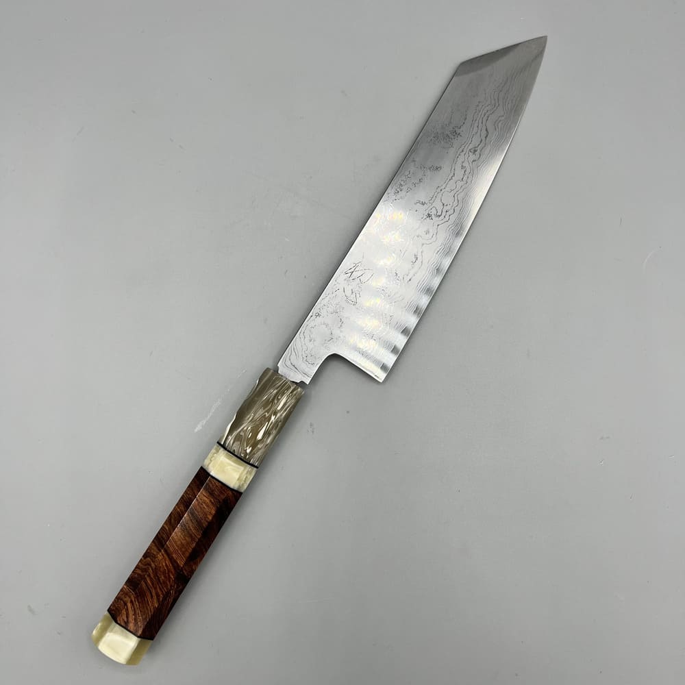 Hatsukokoro Komorebi Damascus B1 bunka 180mm EN whole knife