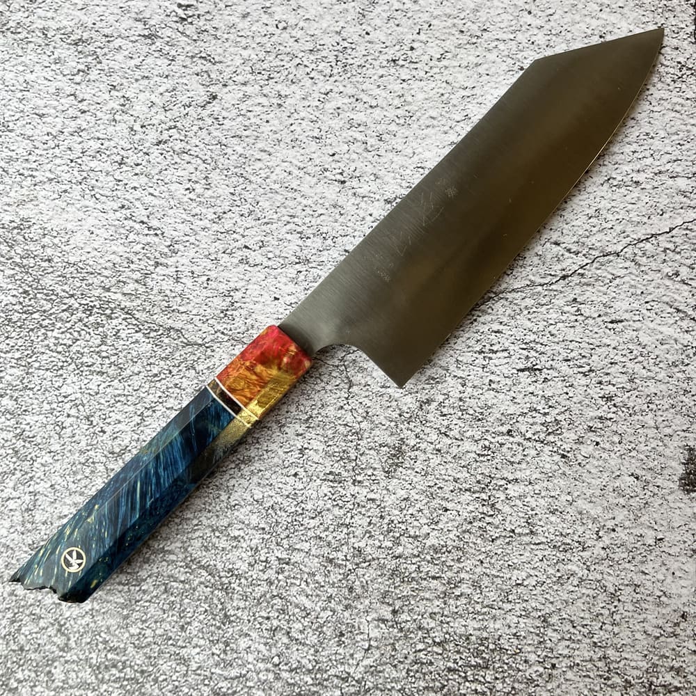 Hatsukokoro monosteel VG10 bunka EN whole knife